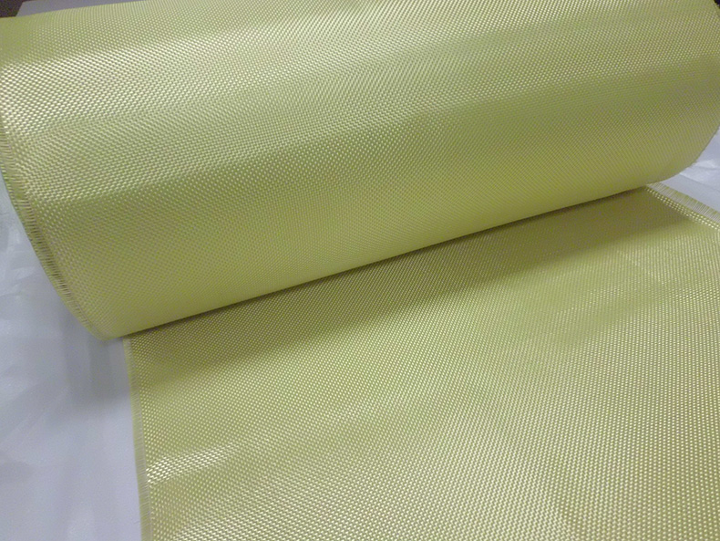 Aramid cloth resistant to chemicals